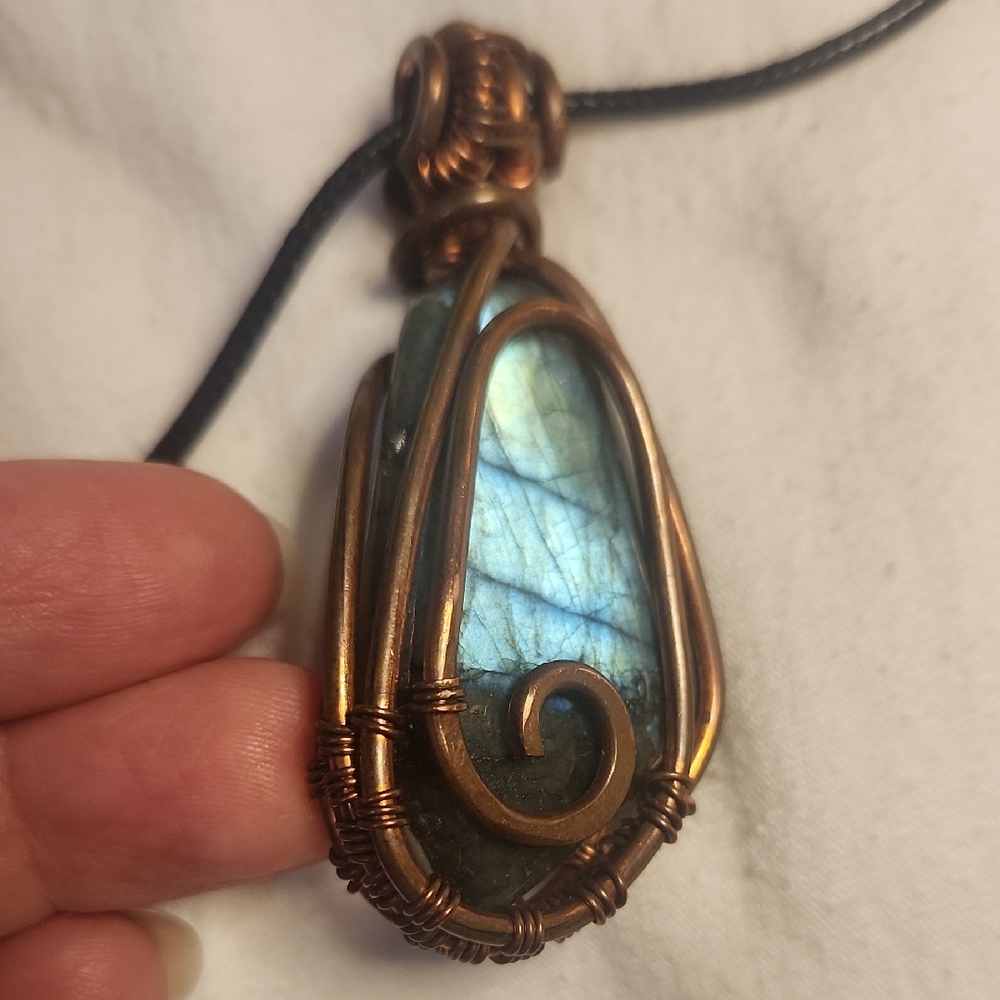 Artisian Copper Wire Wrapped Labradorite Pendant Necklace Lg Stone